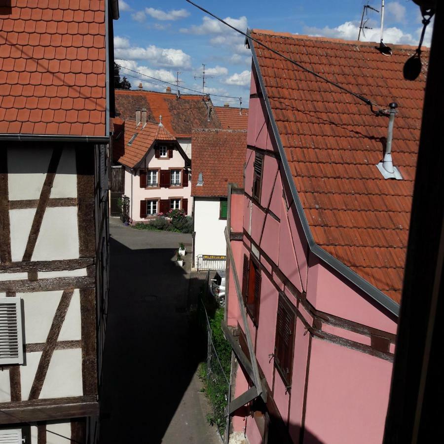 Comme Une Tour Dans Le Centre Historique 부스윌레 외부 사진